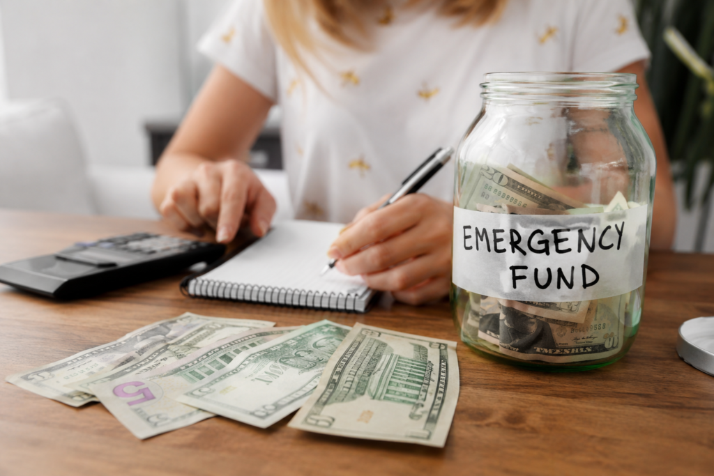 build emergency fund paycheck to paycheck